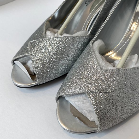 COPY - Easy Street - Alive @5 - Ravish Pump - Silver Glitter - Size 9 W - New i… - Picture 3 of 12